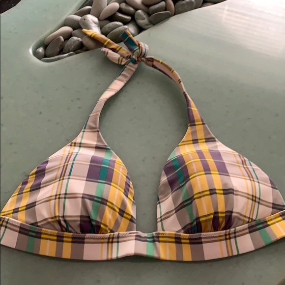 Victoria’s Secret Bikini Top - Picture 2 of 6